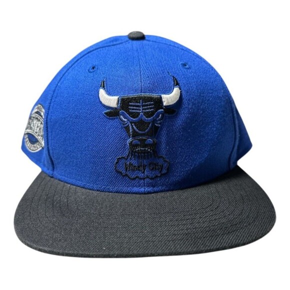47 Chicago Bulls Sure Shot Two Tone Captain NBA Adjustable SnapBack Cap Hat Blue - Picture 1 of 7